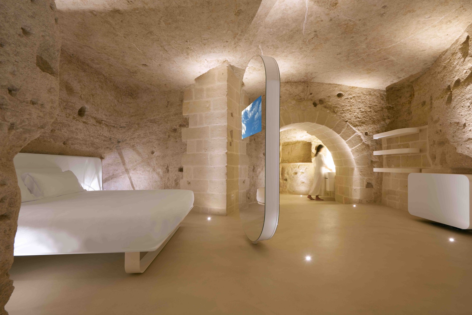 Aquatio Cave Luxury Hotel & SPA / Simone Micheli-11
