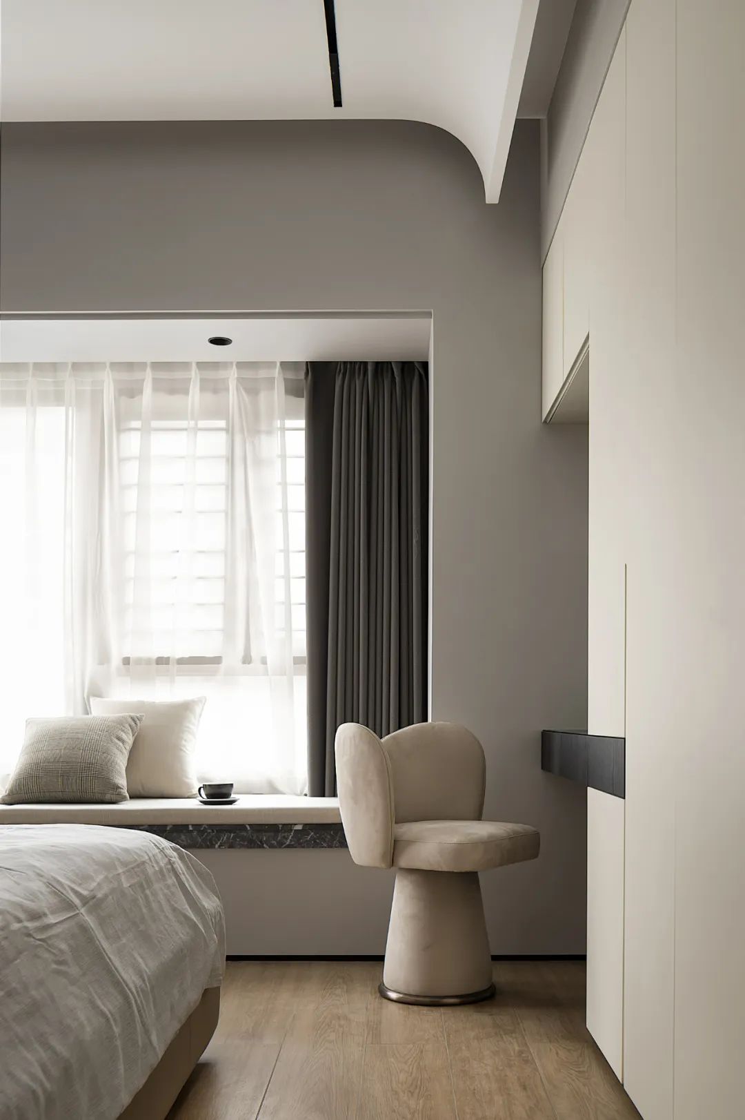 谁来了都说我家拉高了全小区颜值！180㎡大平层精装爆改，气质私宅就该这么装~-70