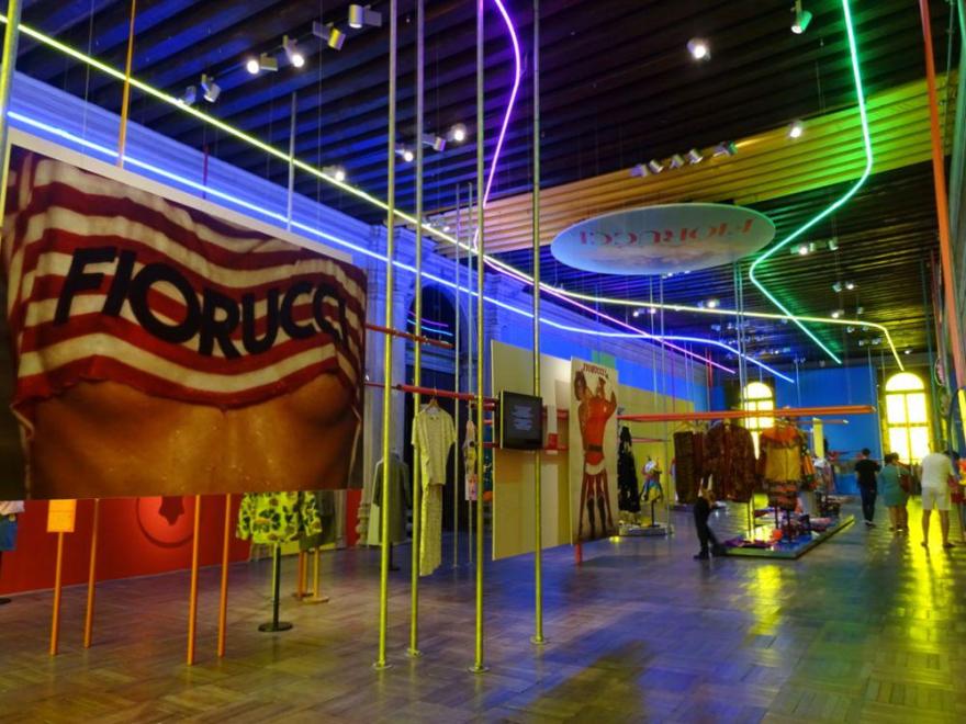 カ・ペーザロ | イタリア の建築【世界建築巡り】-88