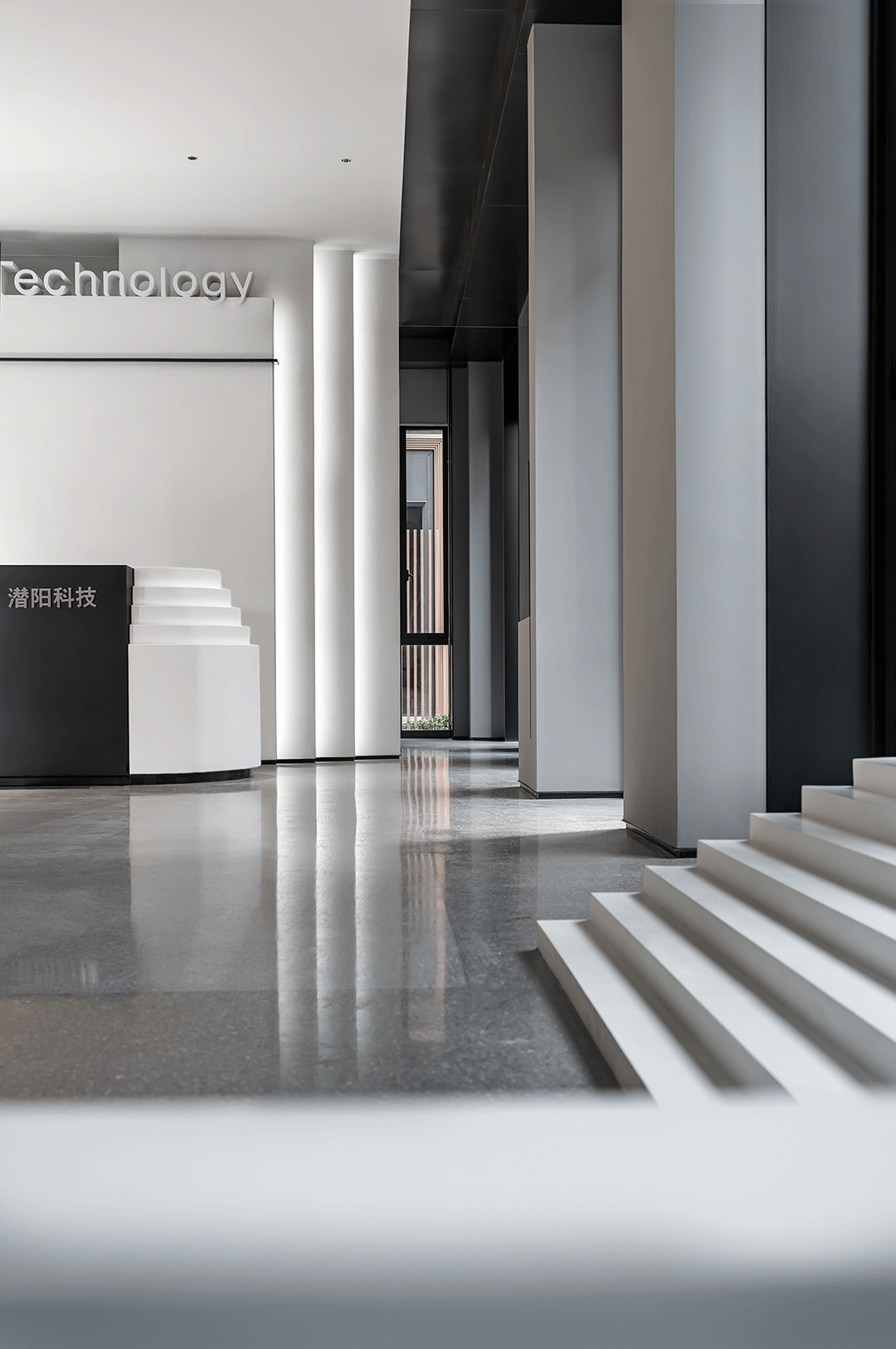 杭州潜阳科技营销中心云起办公楼室内设计丨中国杭州丨杭州震霆空间设计有限公司-0
