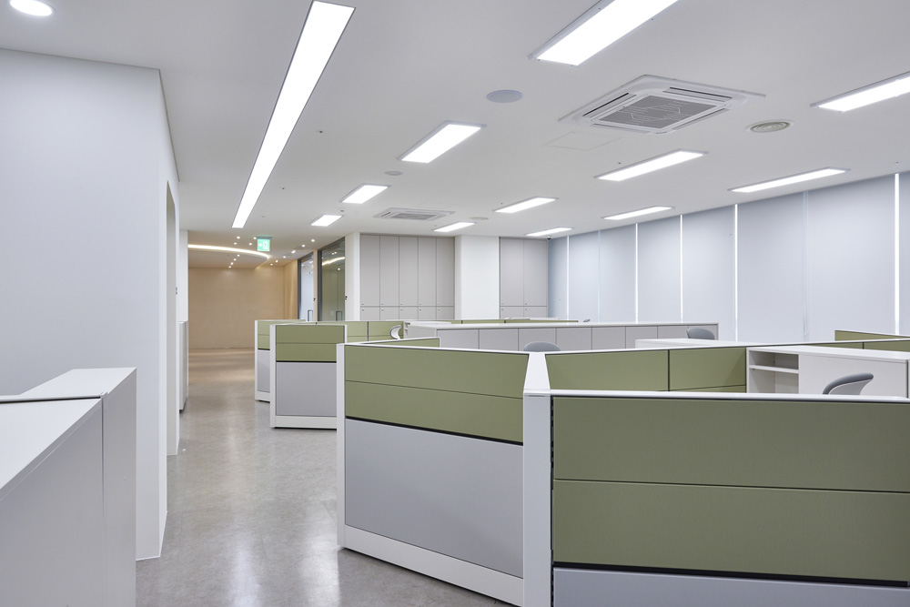 现代办公空间设计典范 | 58 平米的光明办公室-16