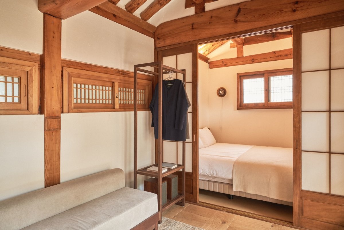 深深庭院逸在其中 首尔Seochon韩式民宿-6