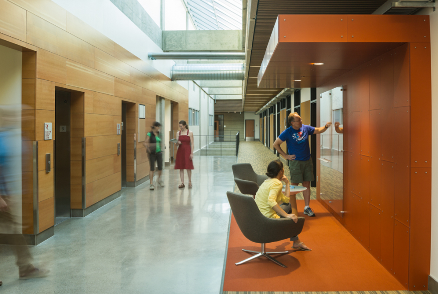 中央华盛顿大学科学 II 邻里 · 互动式教学空间与可持续设计-22