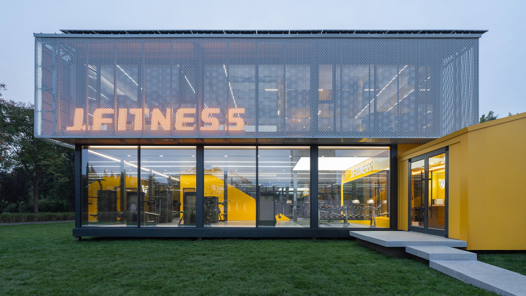 J· Fitness模块化预制智能健身房丨中国河北丨十域建筑-7