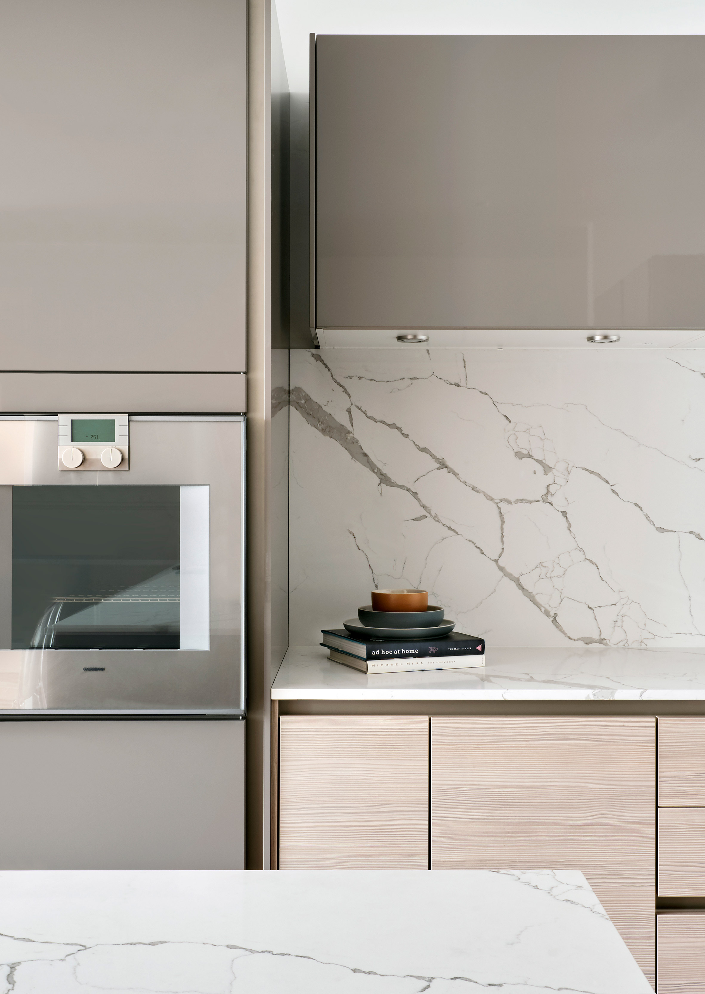 旧金山现代风格镇屋,玻璃与木质的和谐交融-24