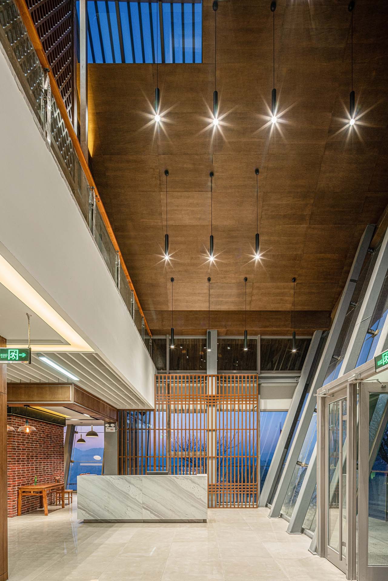 Restaurant on the Cliff / Skyland Architecture-49