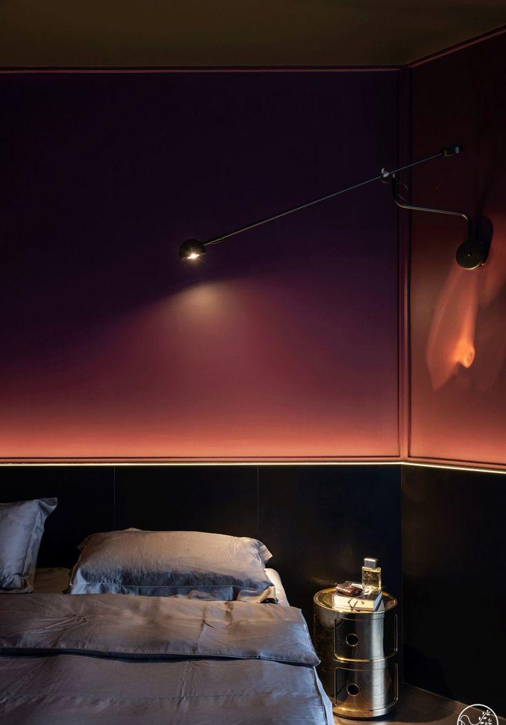 清羽设计丨平层丨粉色楼梯紫色墙壁酷炫星球-39