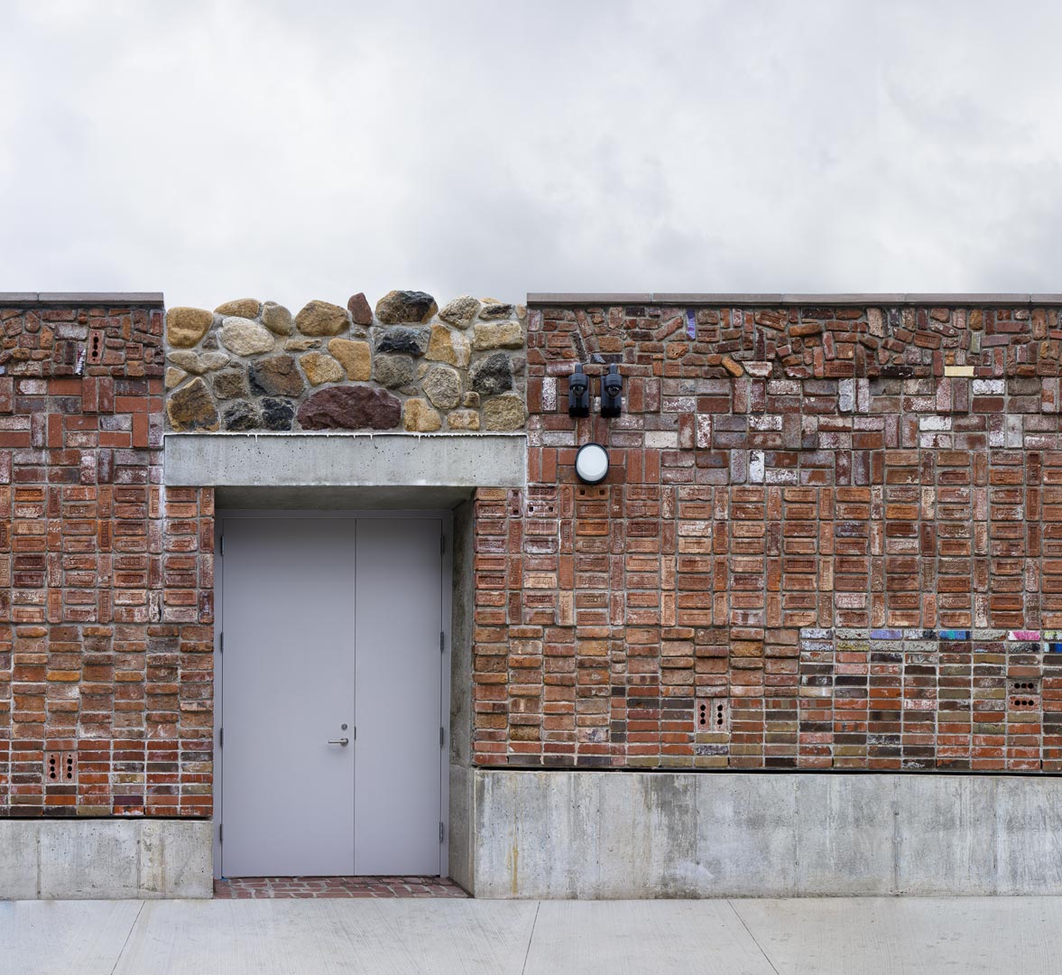 A Wall Made of Bricks | Dameron Architecture-7