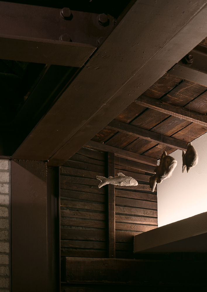 古老与现代共融的 Gwanghwamunhaemul 餐厅设计-52