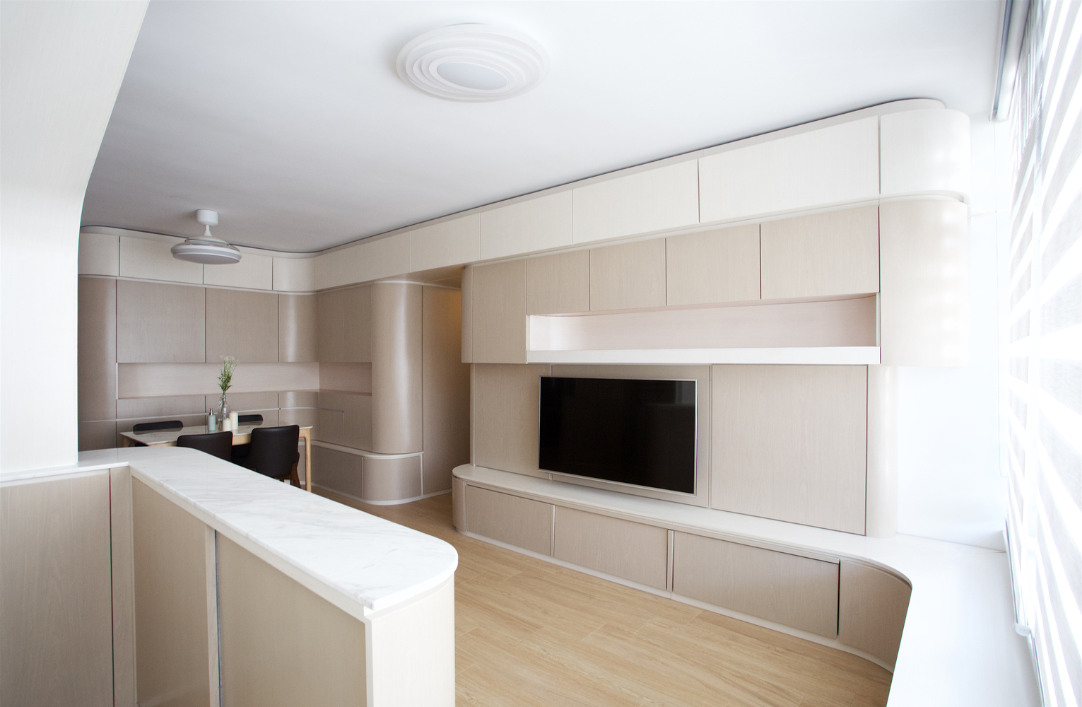 Arc Village Studio  Sim-56