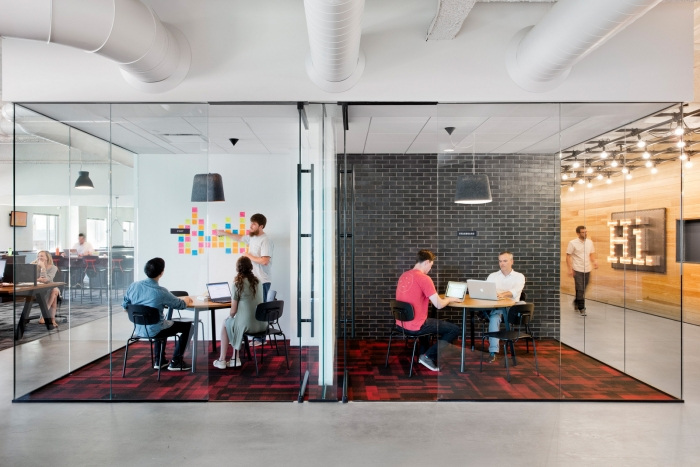 美国格林维尔 EP+Co.现代工业风办公空间-5