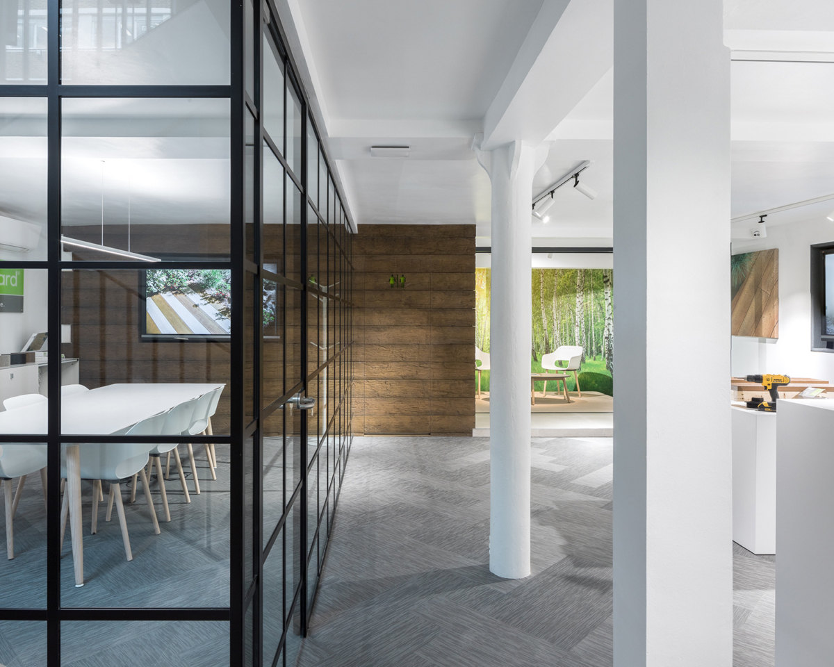 伦敦 Millboard 展示厅与办公室 - 木质户外地板的创新展示-9