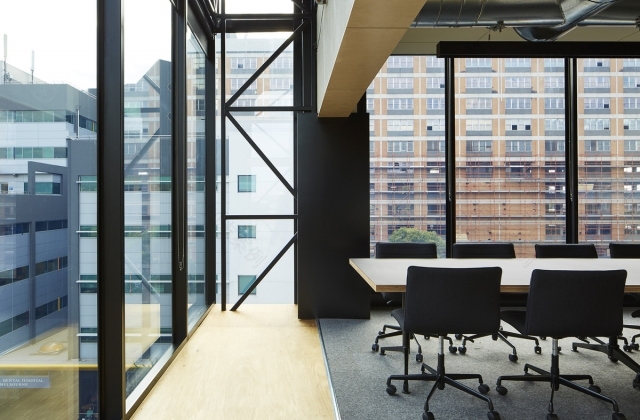 墨尔本大学某建筑适应性再利用项目丨Six Degrees Architects-48