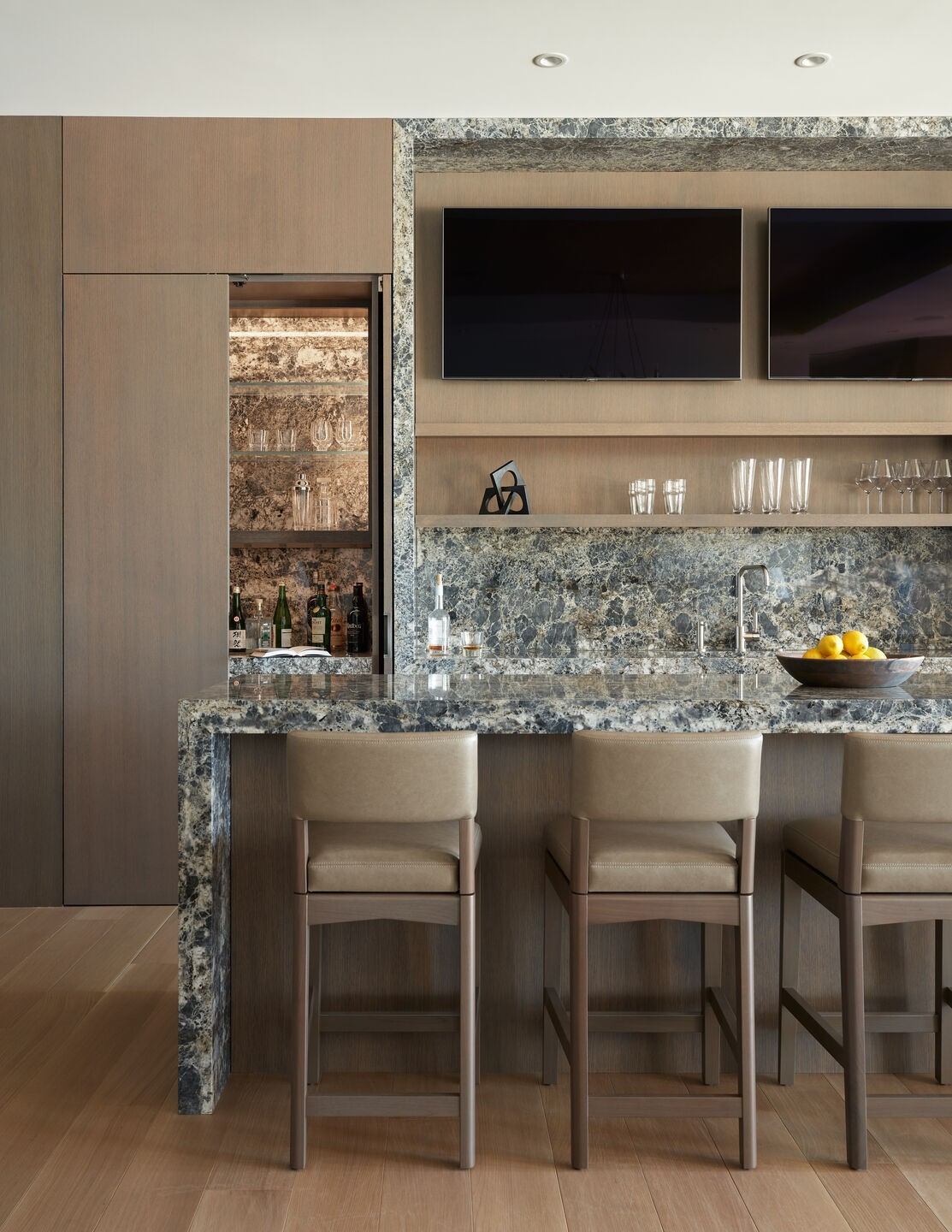 SILK CAVASSA丨湖畔浮影·一座以光与景建构的家-33