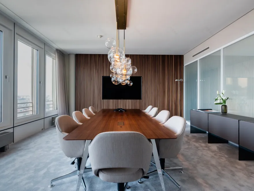 奥雷塔斯·装饰公司(注:AURETAS音译为奥雷塔斯 ,decorazioni是意大利语装饰的复数形式,这里推测为公司名字相关套语,按装饰公司翻译) 丨德国汉堡-19