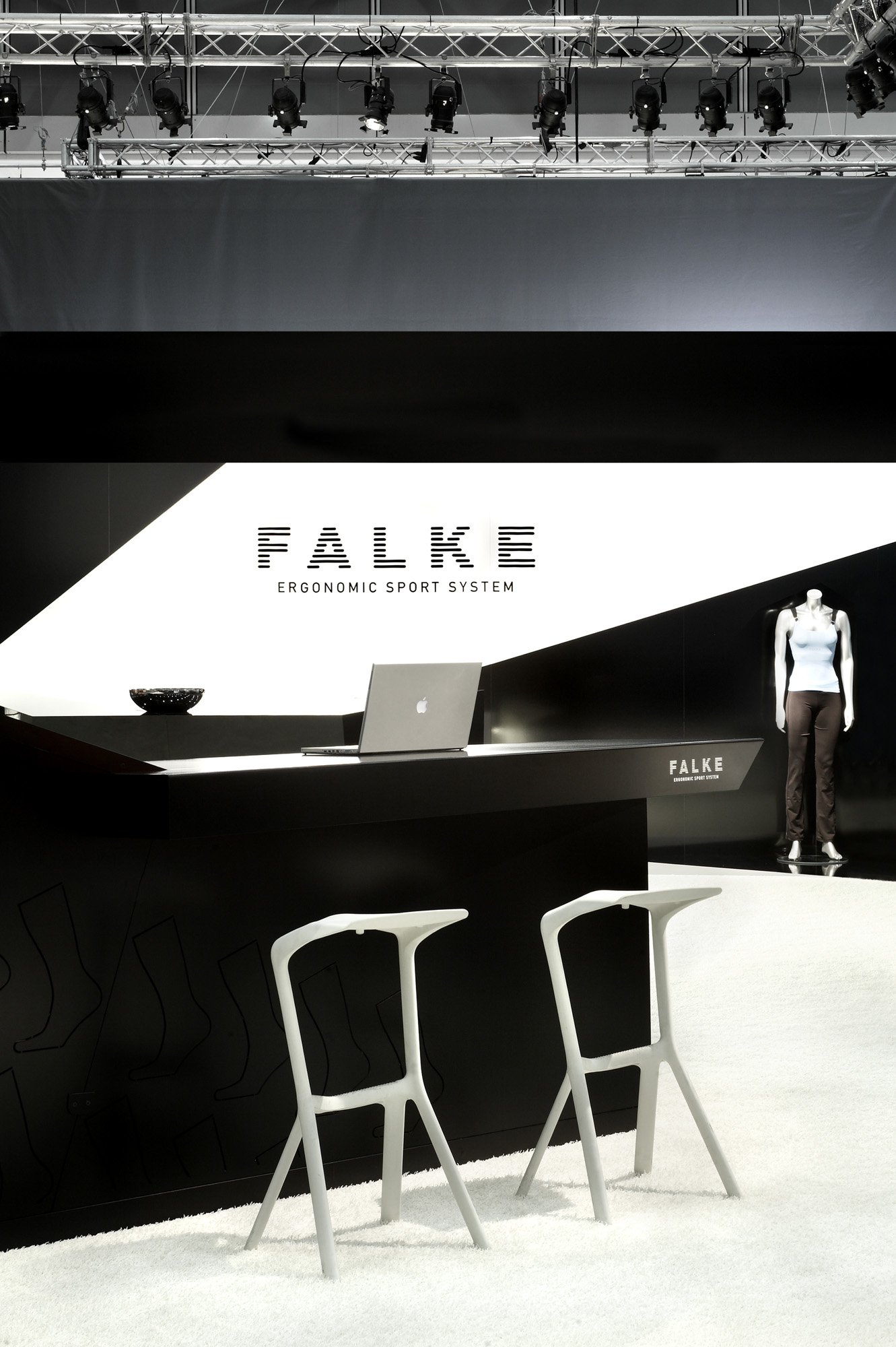 Falke贸易展会展位设计丨阿联酋迪拜丨COORDINATION-5