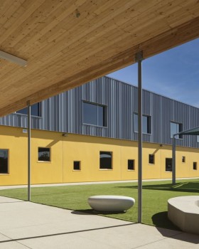 洛杉矶 KIPP Compton 社区学校丨美国洛杉矶丨Berliner Architects