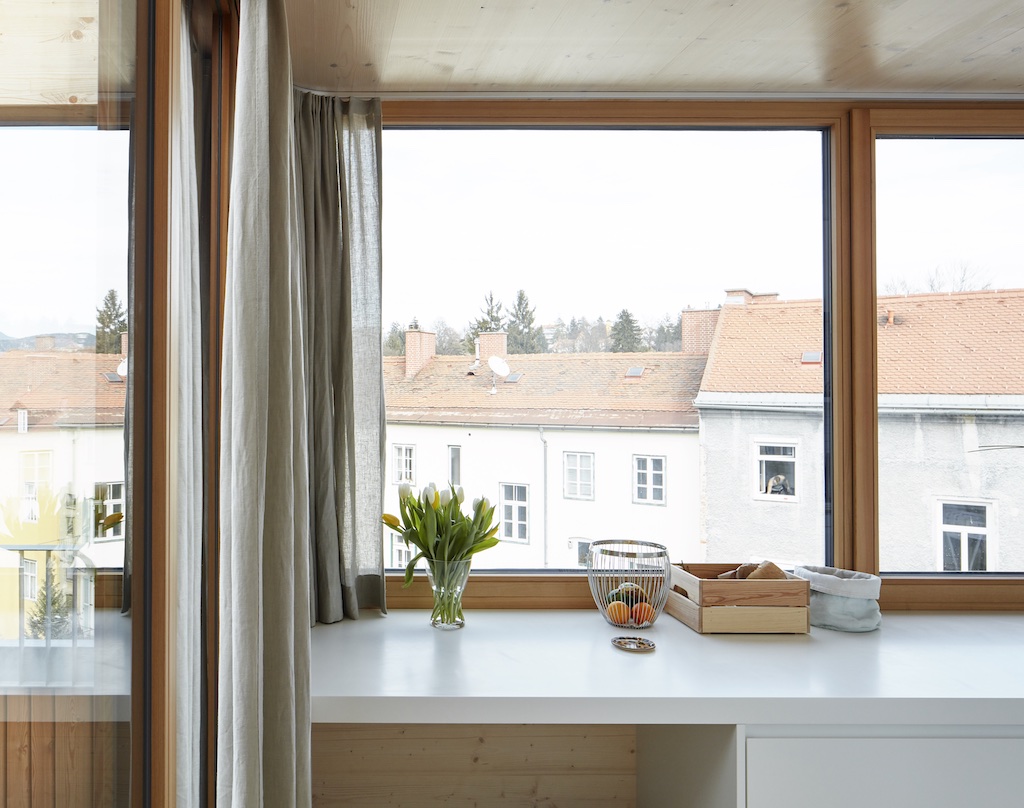 柏林住宅区屋顶扩建公寓-15