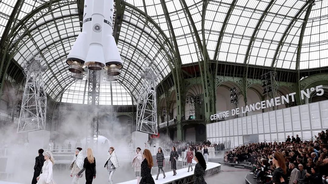 索尔克研究所丨美国丨路易斯·康-126