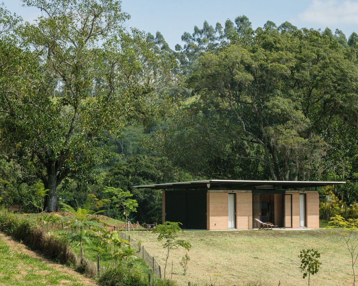 巴西 Guararema House · 乡村住宅丨Terra e Tuma Arquitetos Associados-10