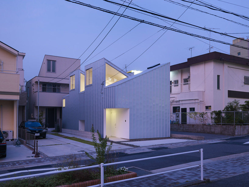 complex house-2