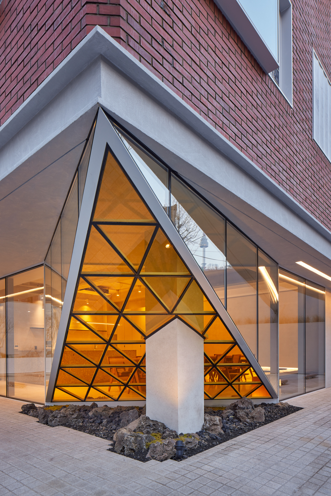 九个窗户，S·E·E·D 房屋丨韩国首尔丨S.E.E.D haus-40