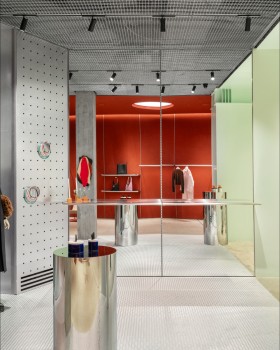 服装店丨APRIL,(AB)NORMAL