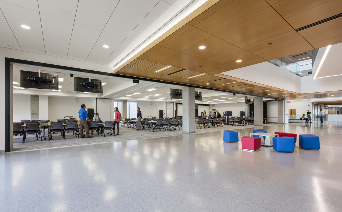 北达科他大学医学院+健康科学学院-22