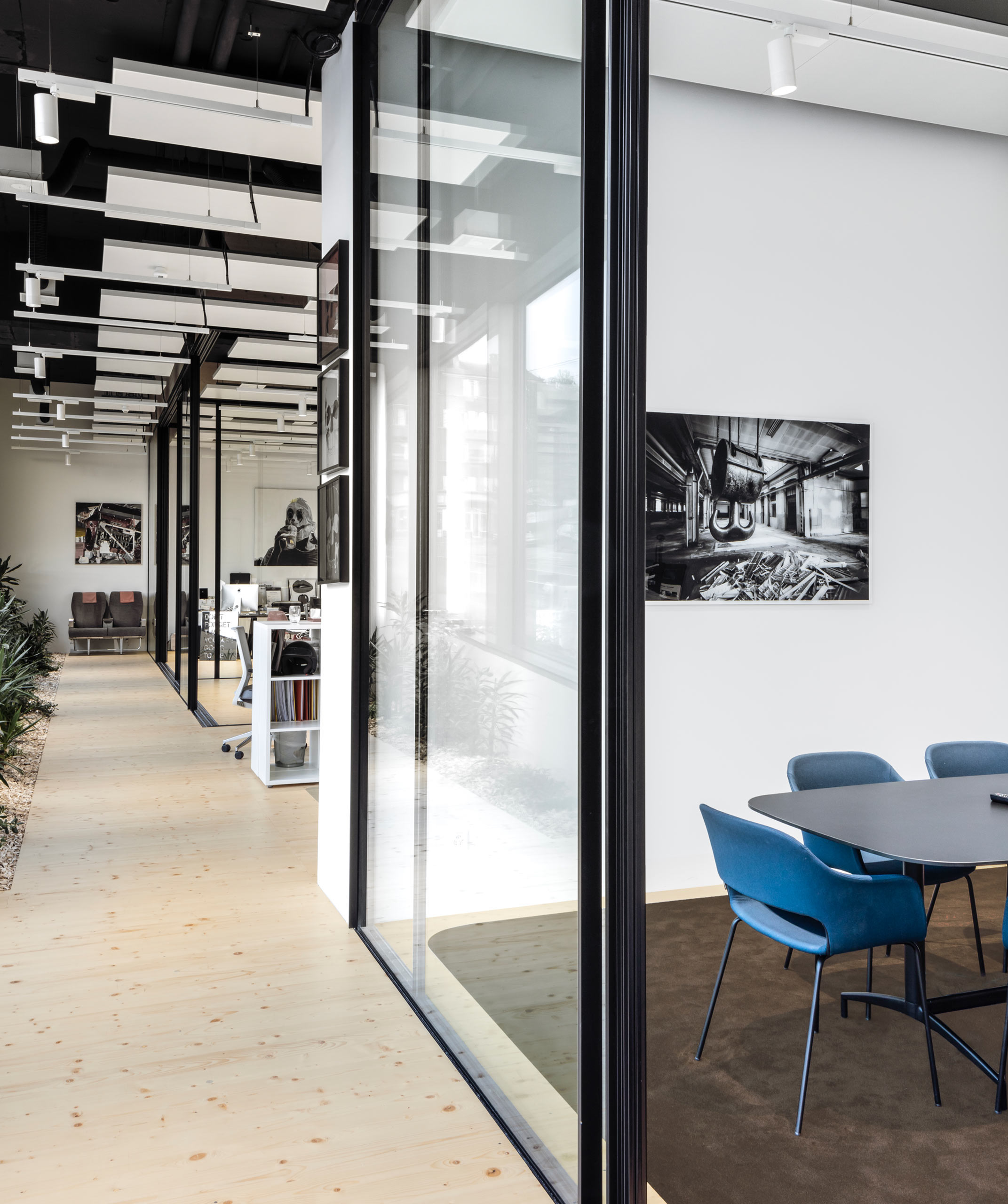 Delarive SA HQ_files Montalba Architects-6