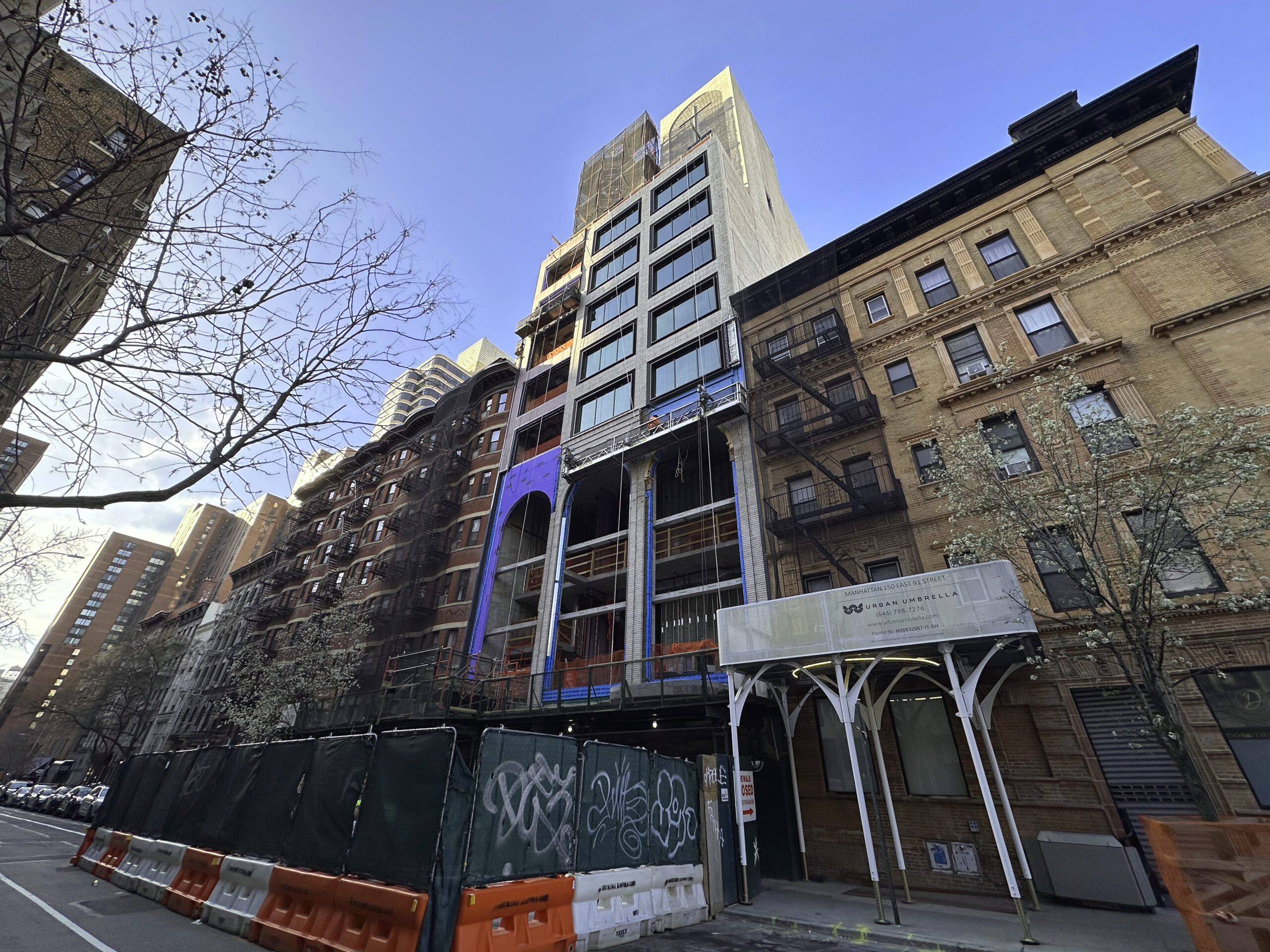 Façade Work Continues On Redeemer East Side At 150 East 91st Street on Manhattan's Upper East Side - New York YIMBY-2