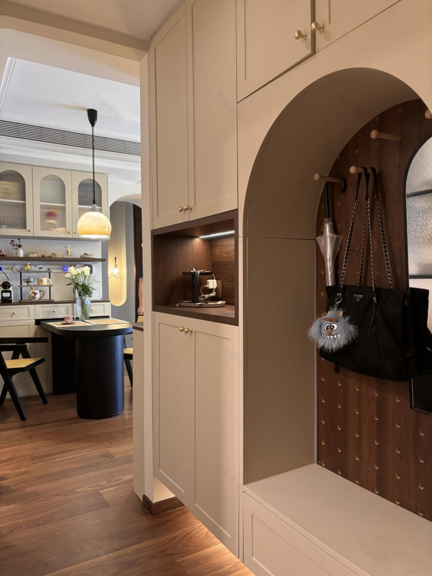 自带电影感的焦糖法式,艺术与生活的浪漫交响-18