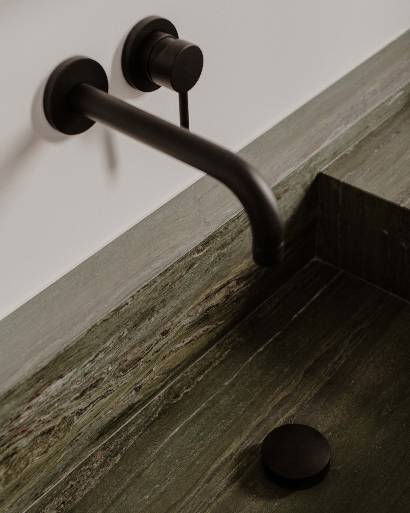 小腿角 | chrisma | 2020 | 比利时-6