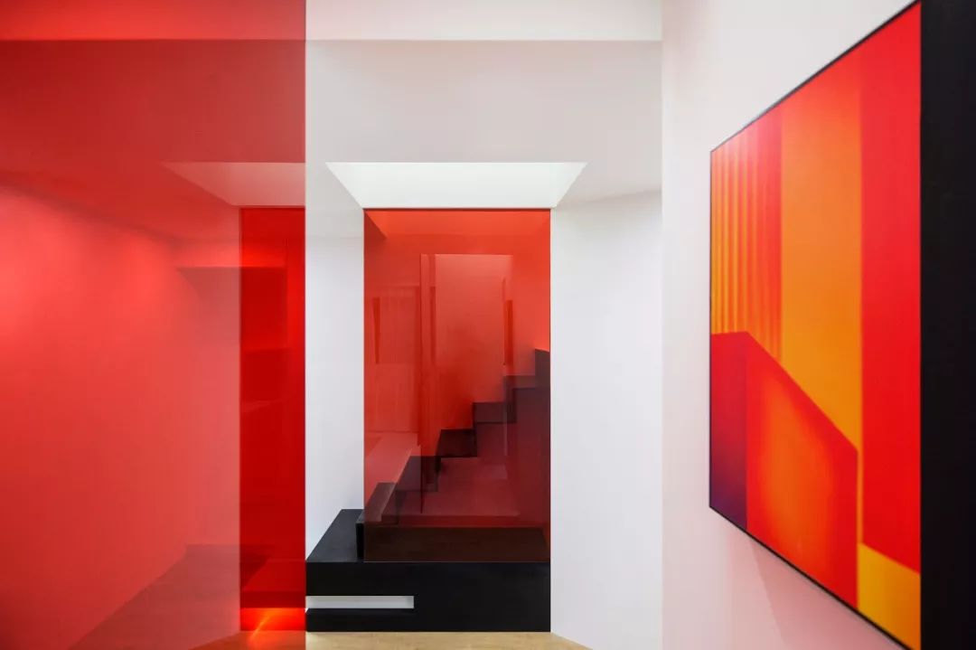 135m²怪异阁楼,创意爆改为艺术画廊式舒适三层!-29