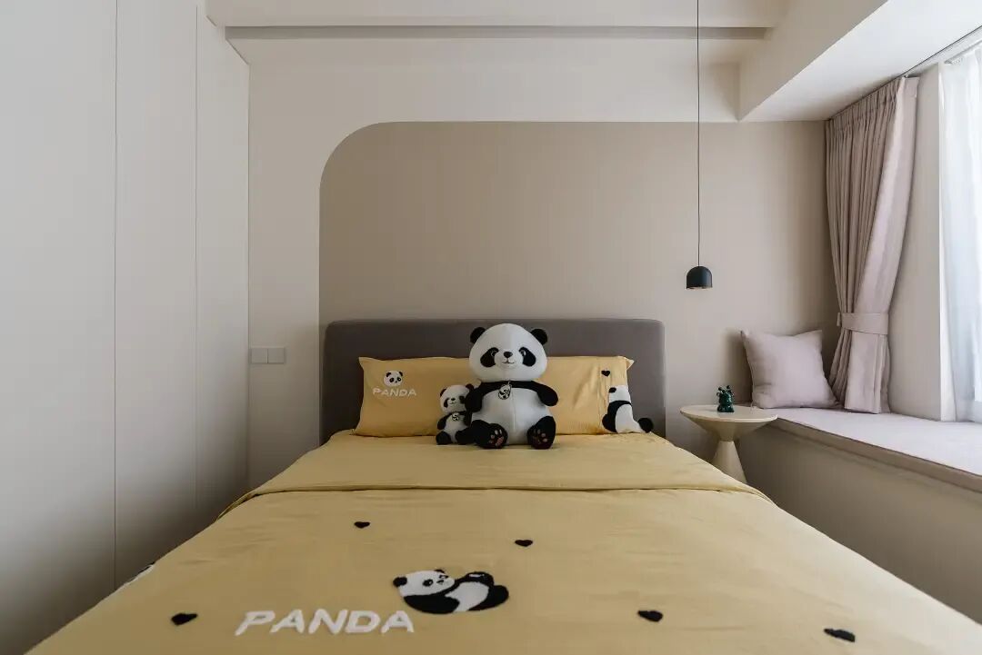 珠海14万130㎡三居，从客餐厅一体到阳台休闲区的奶油风改造-22