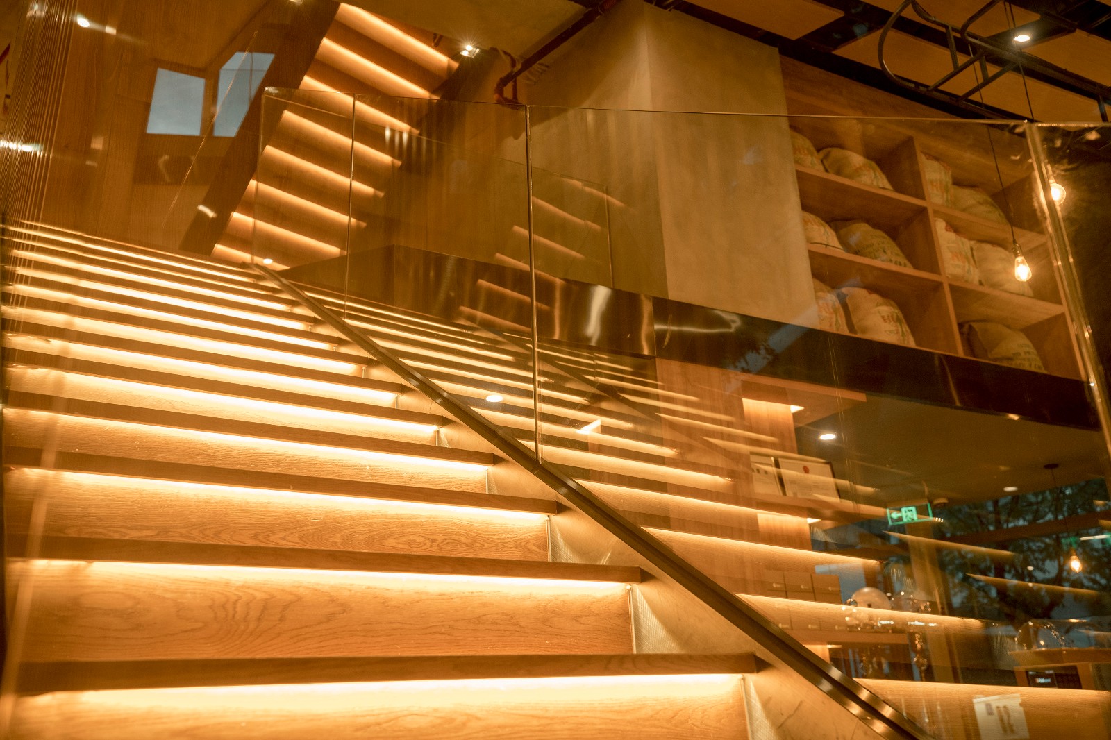 深圳十日谈咖啡店-15