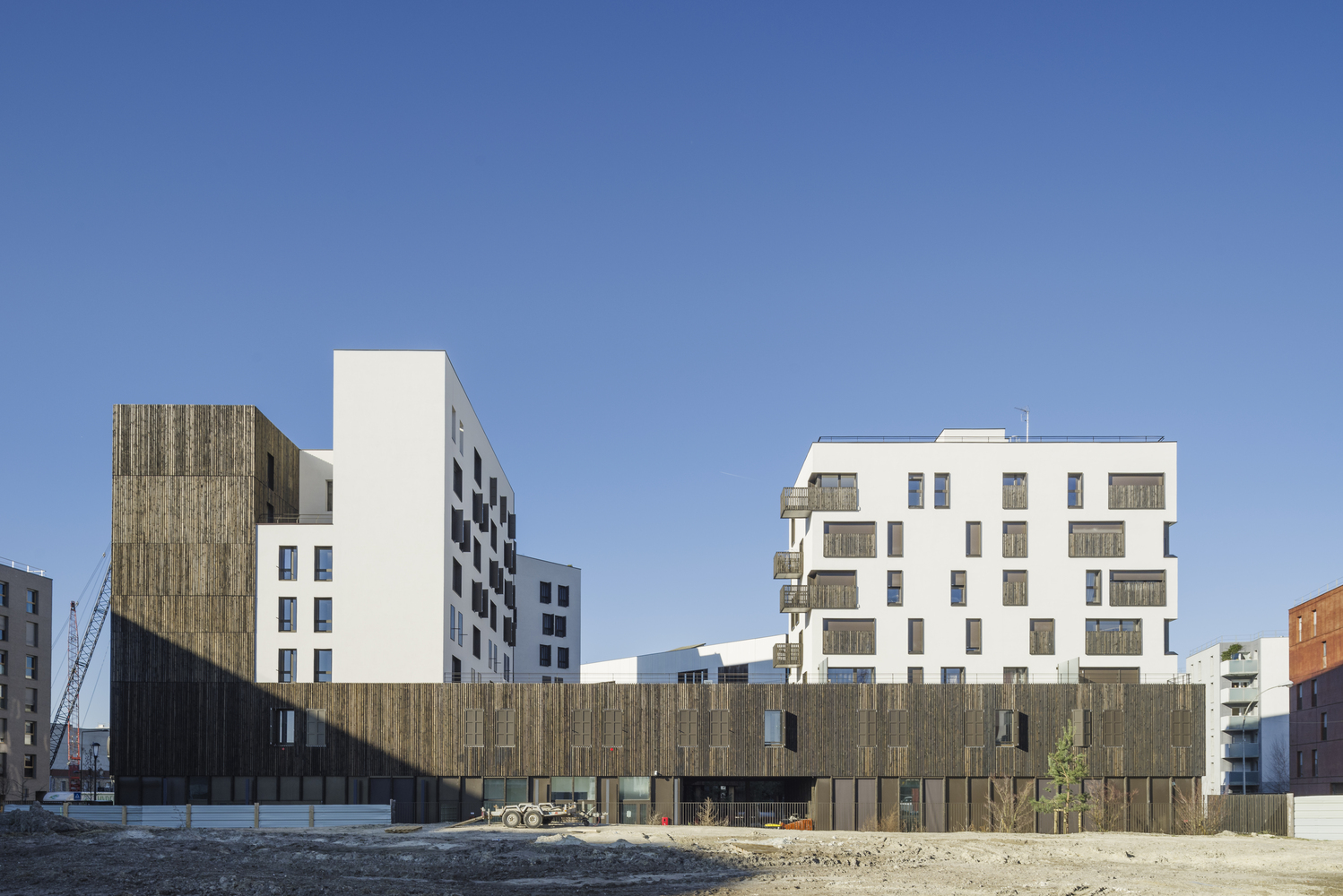 法国LycéeLa Plaine中学-11