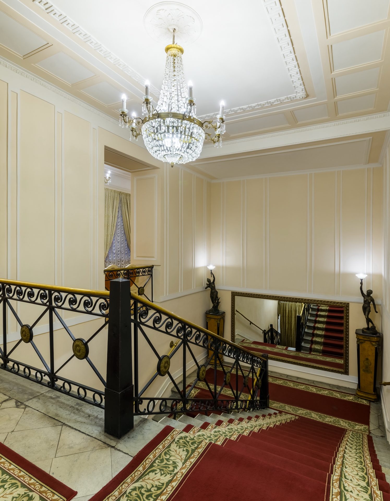 Особняк Фон Дервиза-4