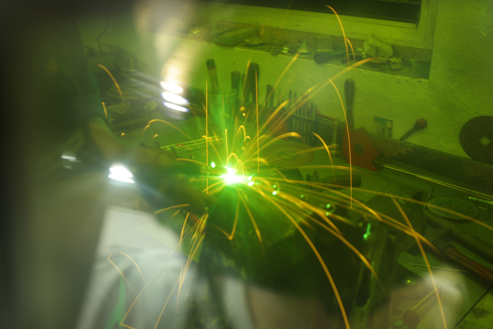 Bordergate  体验不同文化中的过剩与限制-14