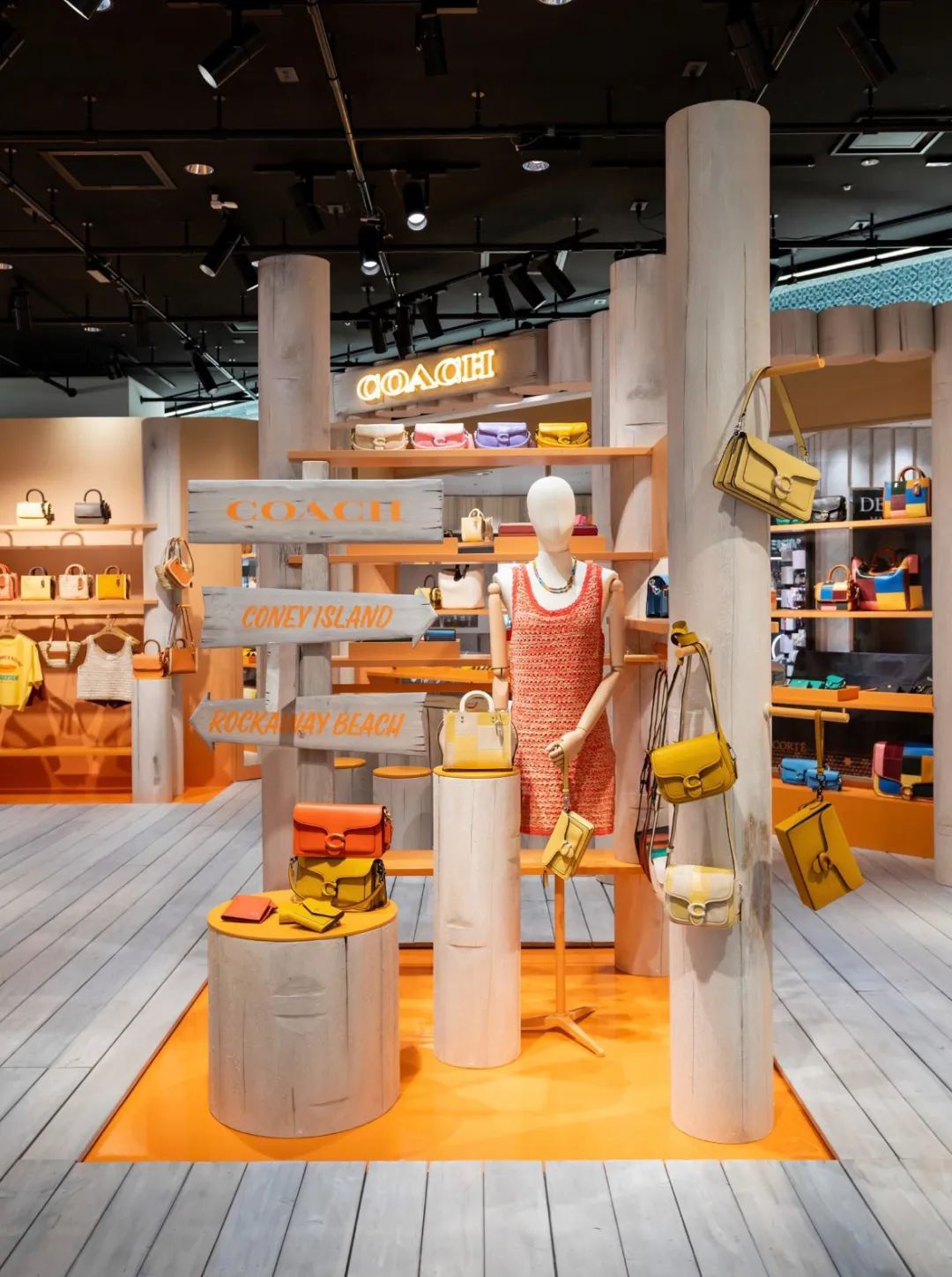 Coach 东京最新快闪店丨日本东京-5
