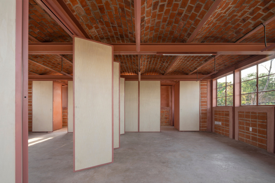 Gemeindezentrum EI Salitre in Mexiko von Omar Vergara Taller-25