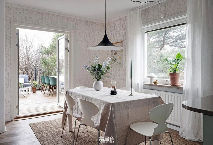 瑞典小屋复古壁纸与木墙设计-14