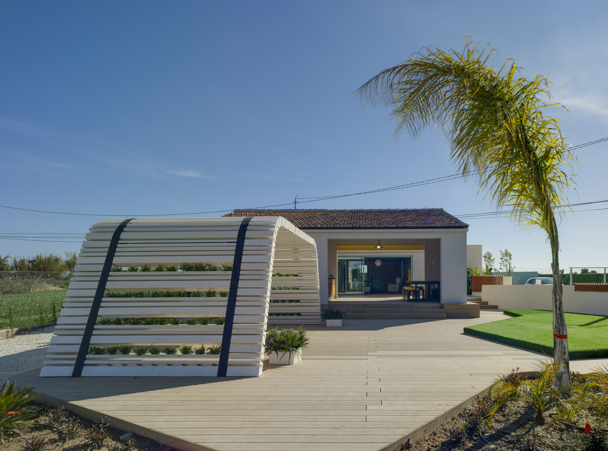 Casa en la Huerta / WOHA by Antonio Maciá-34