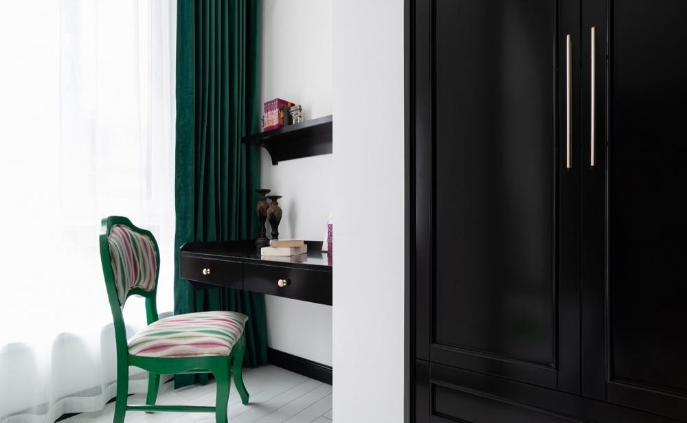 绿色惊艳,旧家具翻新打造三层露台花园宅-28