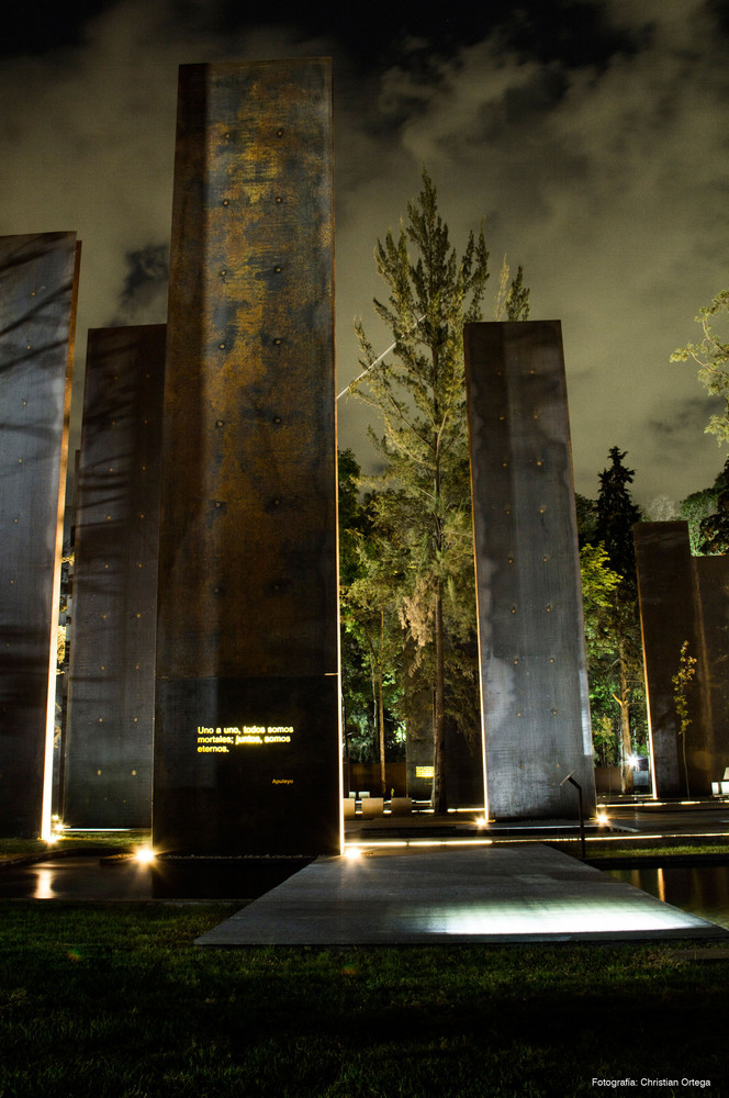 建筑一周 | 法国发起重建巴黎圣母院的竞赛；Isenberg管理学院商业创新中心落成；越南建成兼作咖啡厅与住宅的砖拱建筑 -17