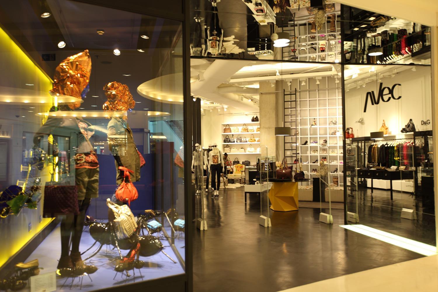 女性时尚店设计-3