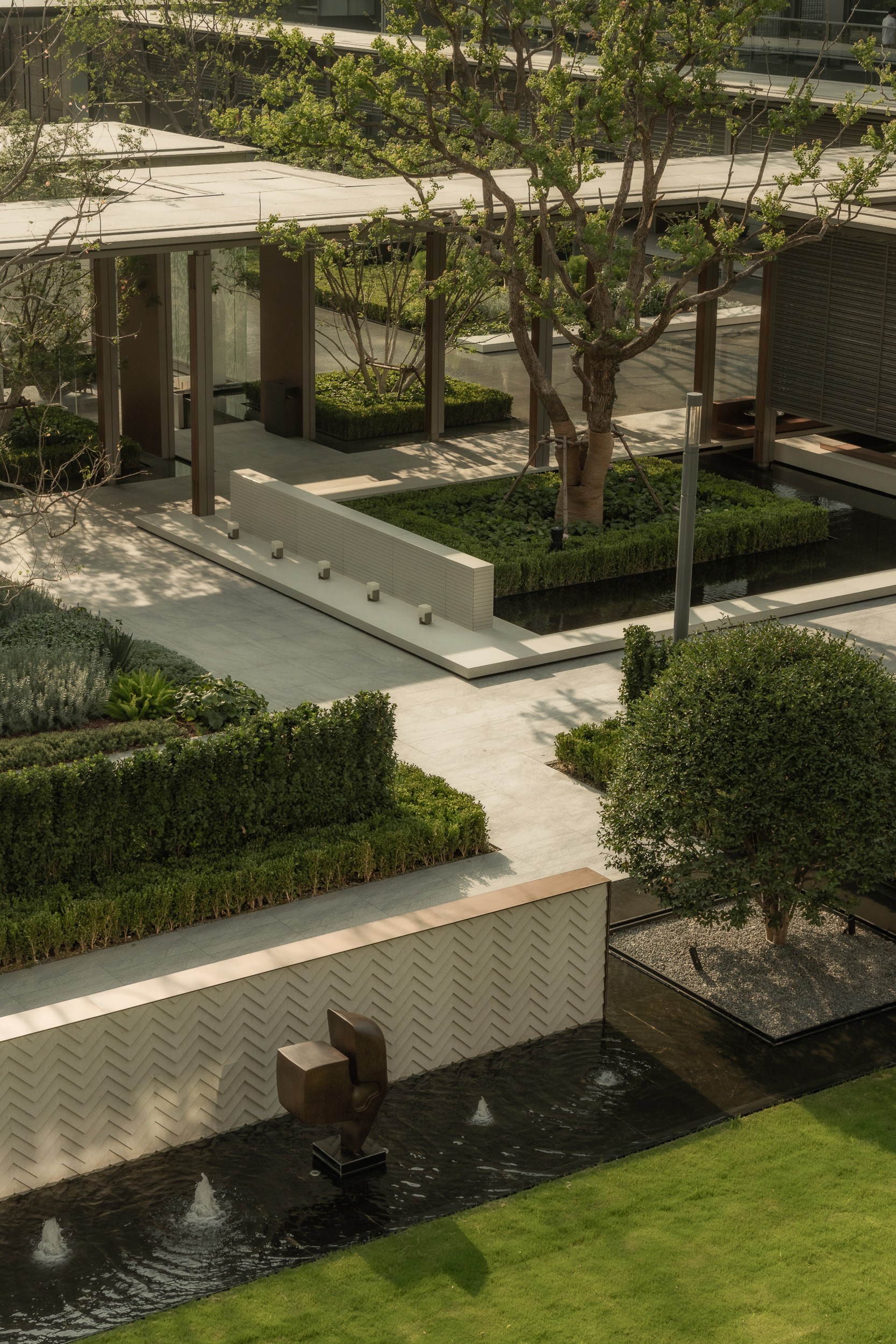 郑州·正弘序丨中国郑州丨景观里表都会(北京),建筑浙江绿城六合,室内近境制作-41