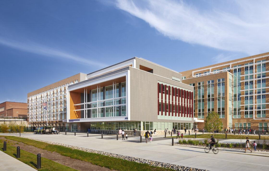 Alexandria City High School: Minnie Howard Campus - Perkins Eastman-1