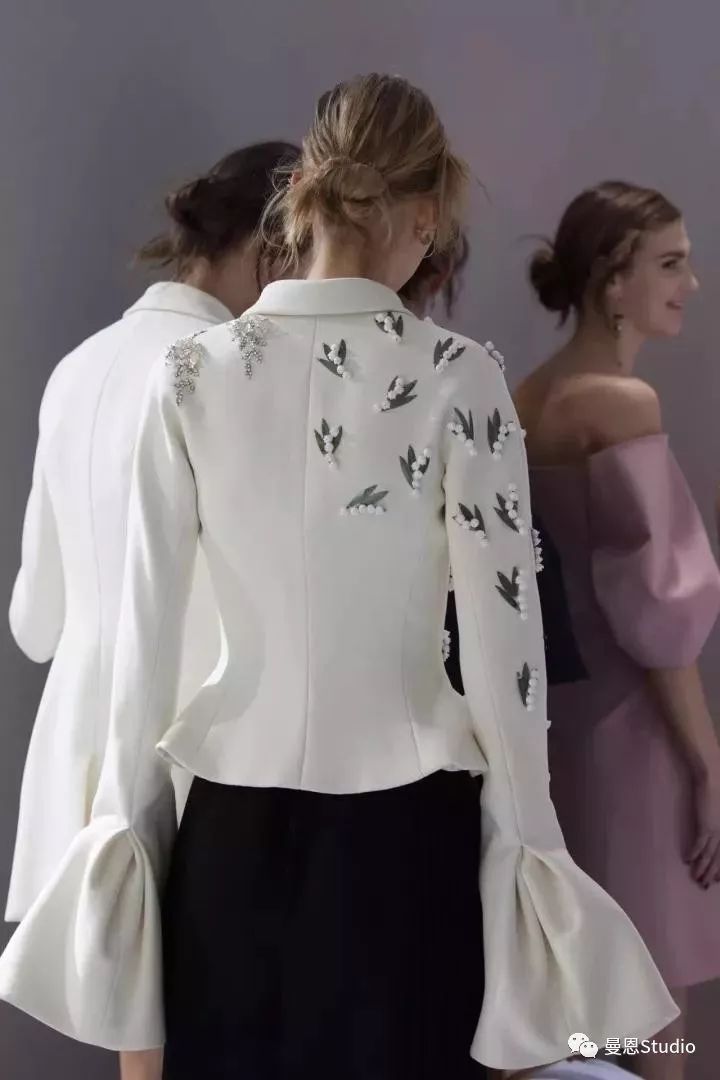 铃兰花开 | 幸福之花的艺术之路-54