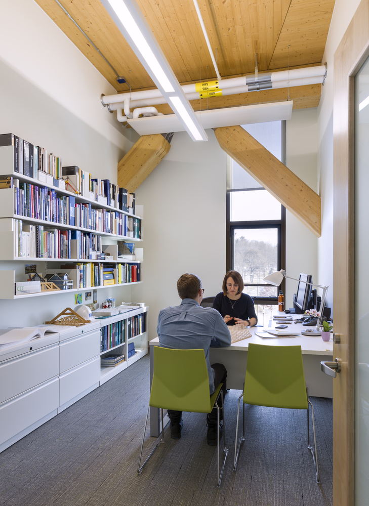 马萨诸塞大学设计大楼-37