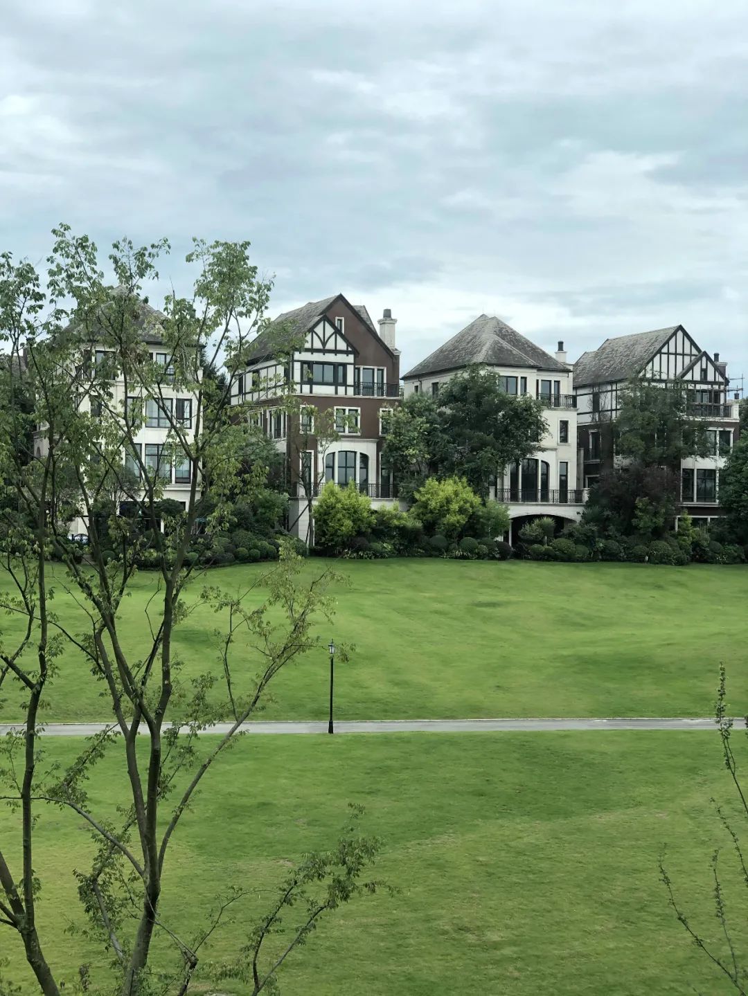 成都牧马山蔚蓝卡地亚 600㎡独栋空间设计-28